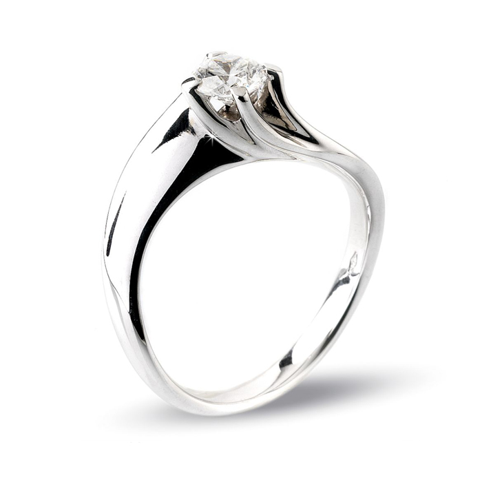 Solitaire Valentine\'s Engagement Ring 0.25 CT Diamond From Italy