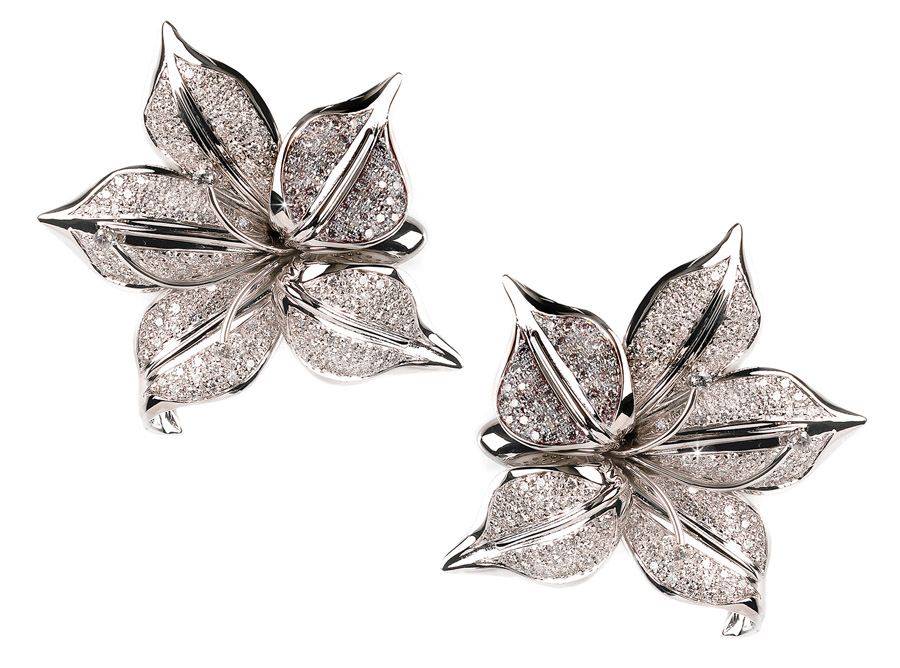 3.58 CT Exquisite Italian Flower Diamond Earrings 18K Gold