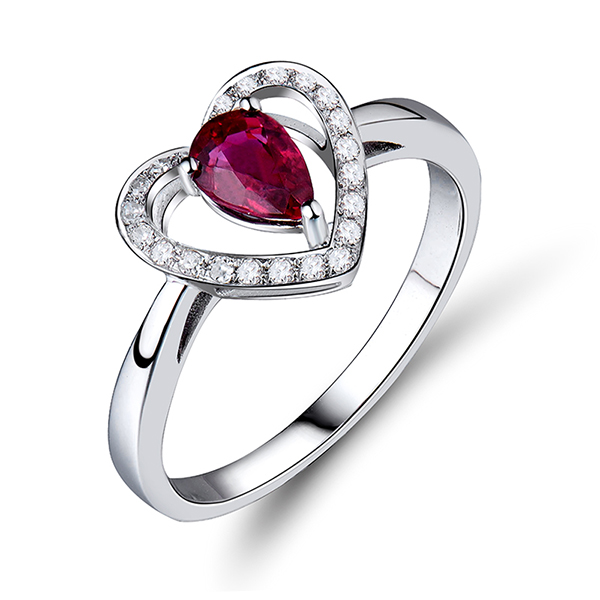 0.69 CT Valentine\'s Heart Natural Red Ruby Engagement Ring w Diamonds