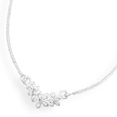 16\" Necklace with Cut Out Flower Design